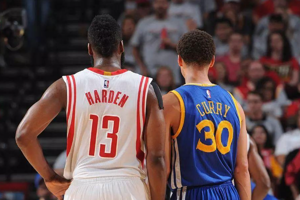 庫里和哈登誰的個人能力更強？